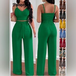 SHEIN Women's Green top & pants set
New never used still in the bag